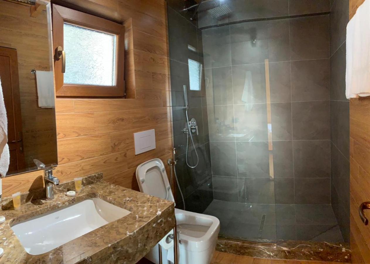 فندق Wooden House شكودر المظهر الخارجي الصورة