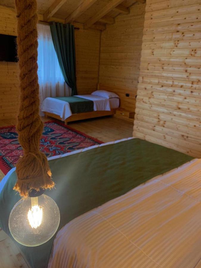 فندق Wooden House شكودر المظهر الخارجي الصورة