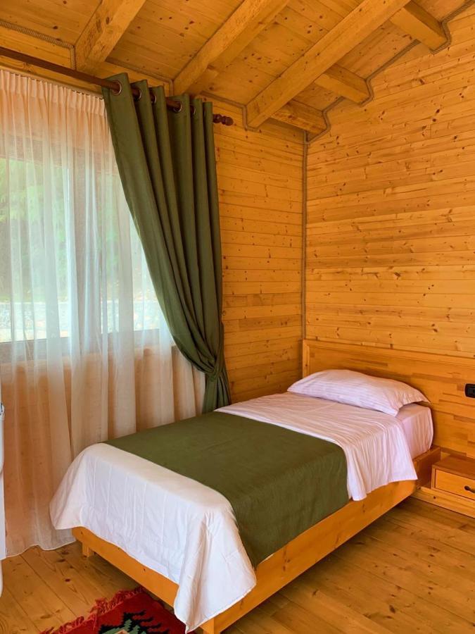 فندق Wooden House شكودر المظهر الخارجي الصورة