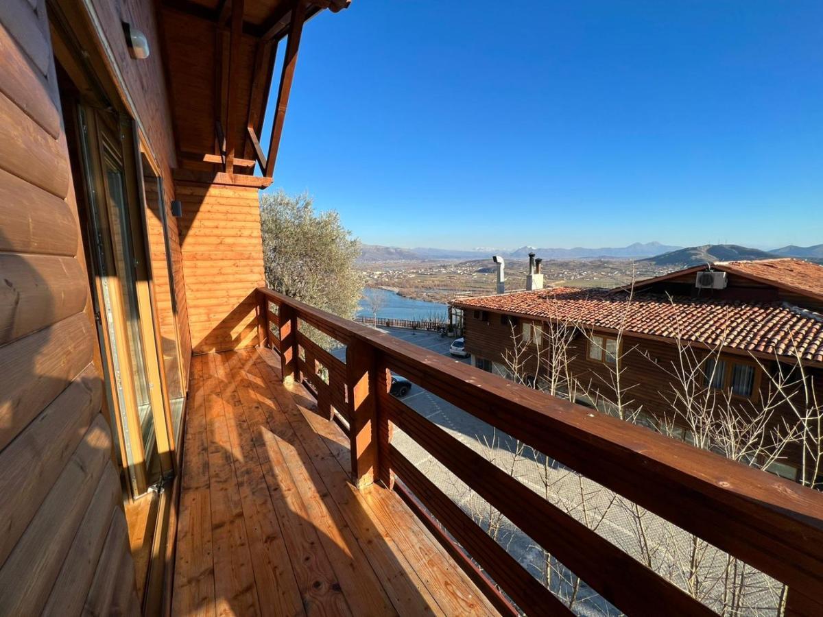 فندق Wooden House شكودر المظهر الخارجي الصورة