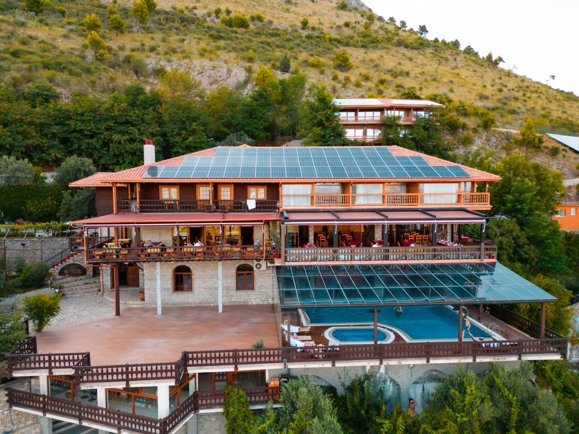 فندق Wooden House شكودر المظهر الخارجي الصورة